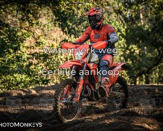 Foto's Offroad Rit Eindhoven/ KTM-Dag 04-10-2026 | Zondag photo