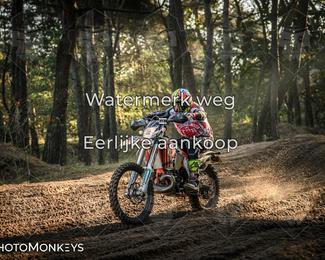 Foto's Offroad Rit Eindhoven/ KTM-Dag 04-10-2026 | Zondag photo