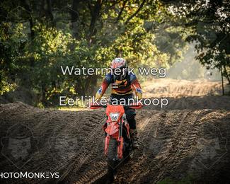 Foto's Offroad Rit Eindhoven/ KTM-Dag 04-10-2026 | Zondag photo
