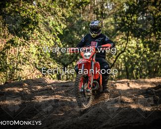 Foto's Offroad Rit Eindhoven/ KTM-Dag 04-10-2026 | Zondag photo