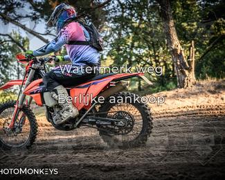 Foto's Offroad Rit Eindhoven/ KTM-Dag 04-10-2026 | Zondag photo