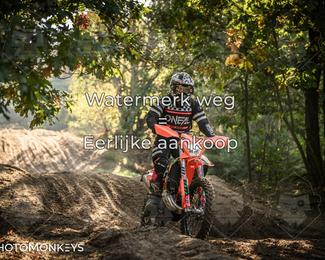 Foto's Offroad Rit Eindhoven/ KTM-Dag 04-10-2026 | Zondag photo