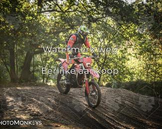 Foto's Offroad Rit Eindhoven/ KTM-Dag 04-10-2026 | Zondag photo